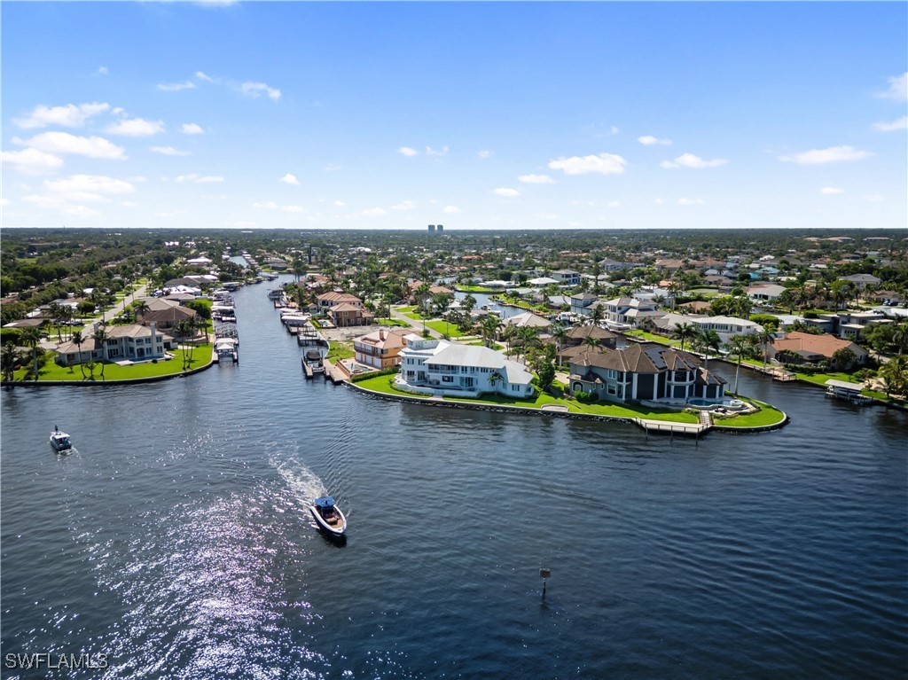 841 Cypress Lake CIR