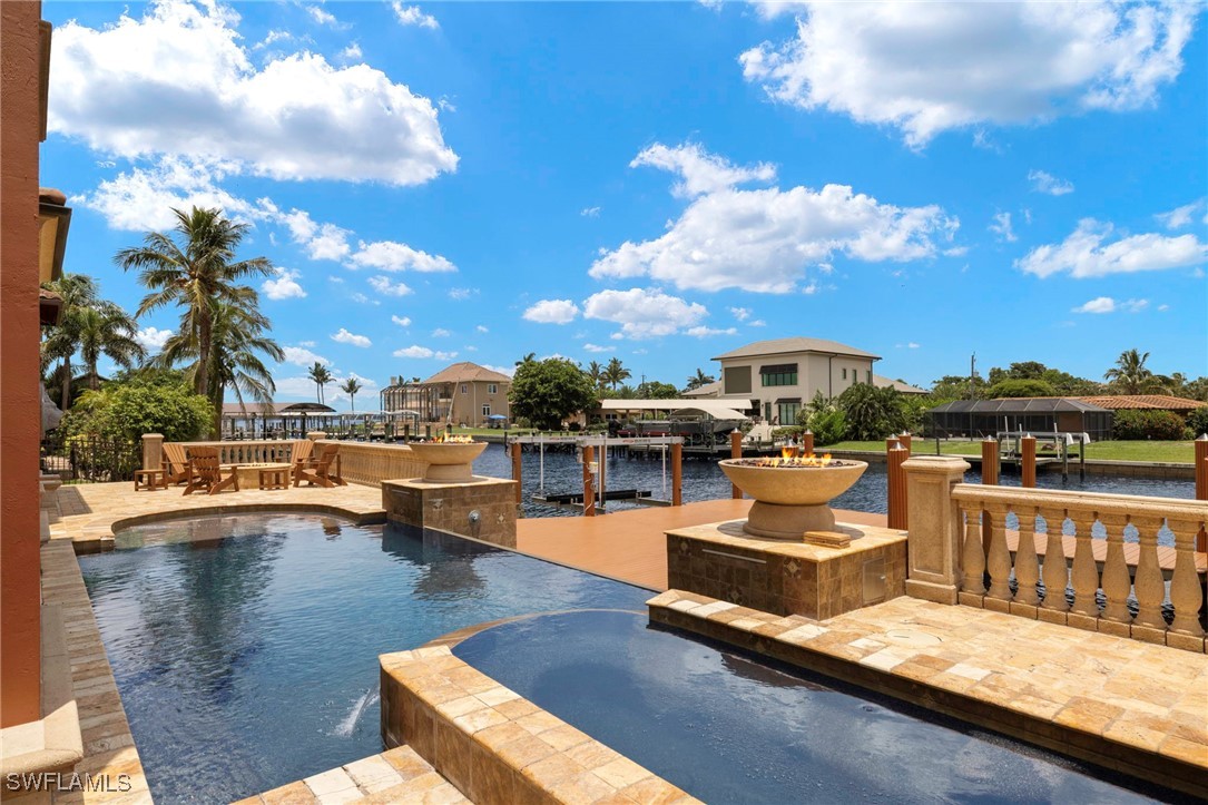 841 Cypress Lake CIR