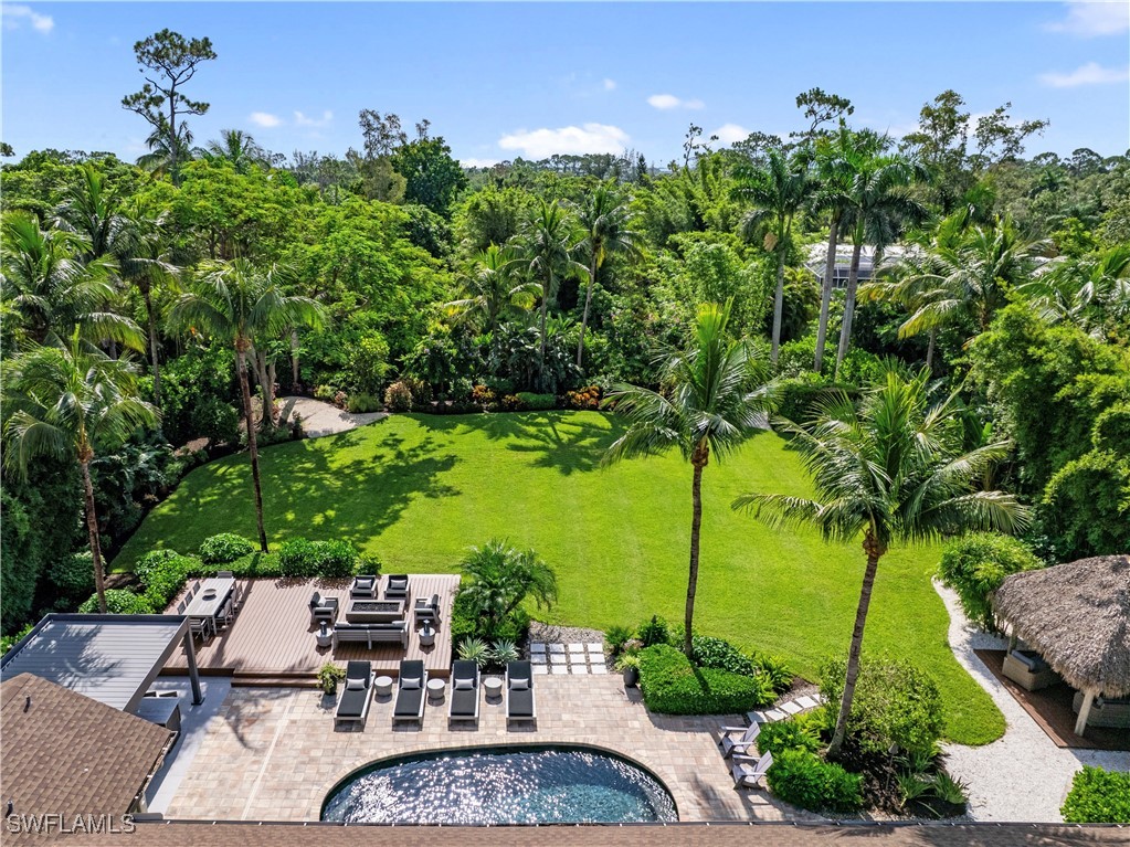 13637 Pine Villa LN