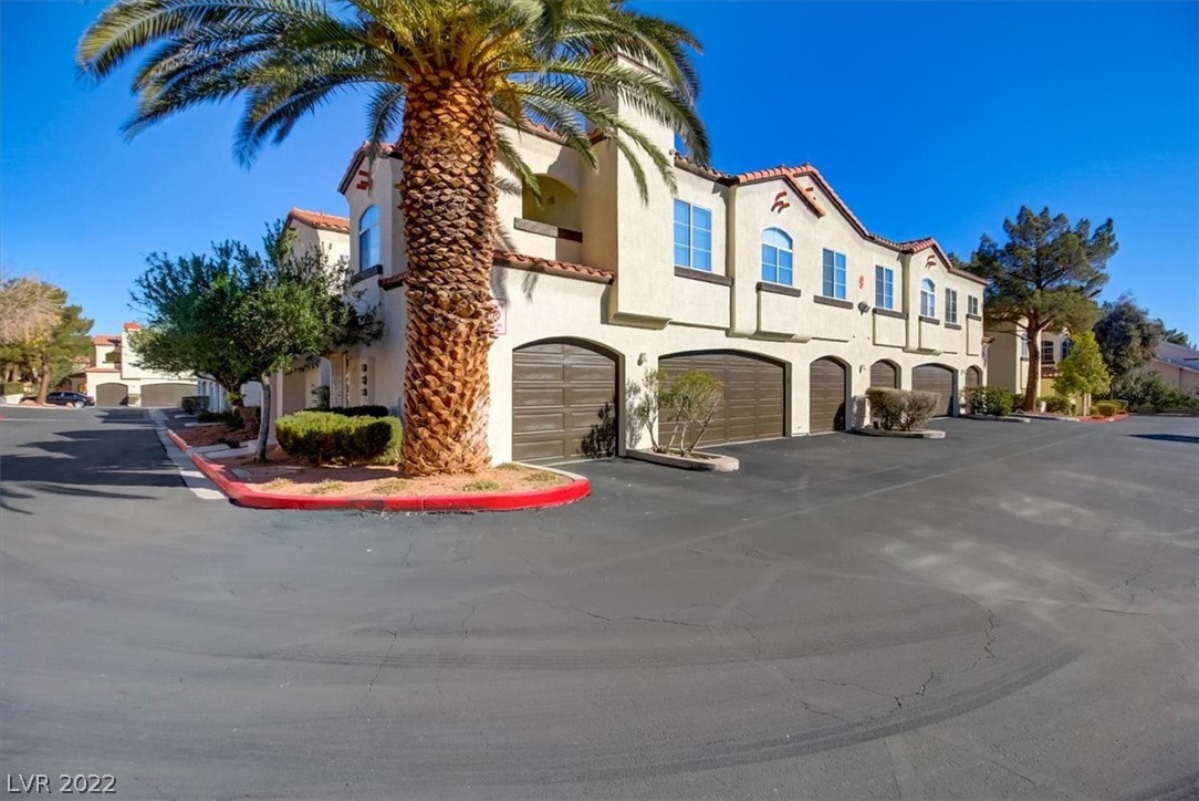 2975 Bluegrass Lane Unit: 922