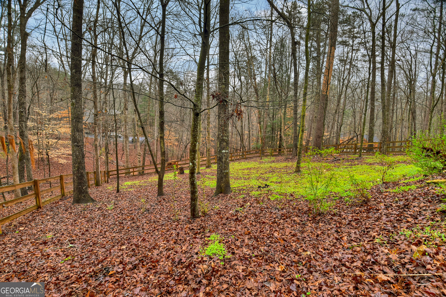 95 N Crestview Drive