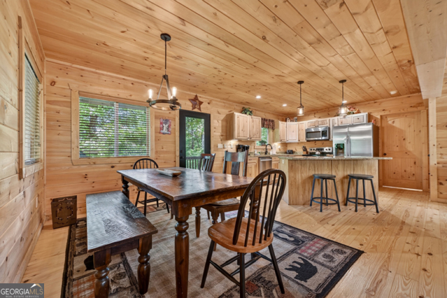 565 Catawba Circle