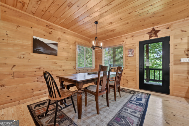 565 Catawba Circle