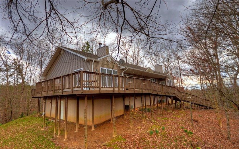 254 Hiawassee Court