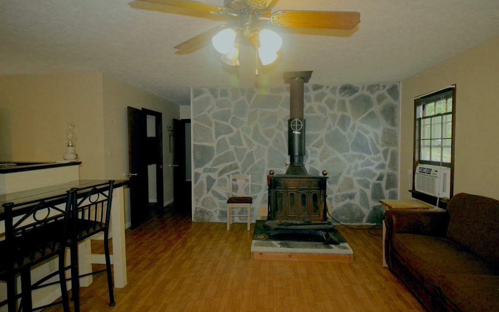971 Raccoon Ridge Road