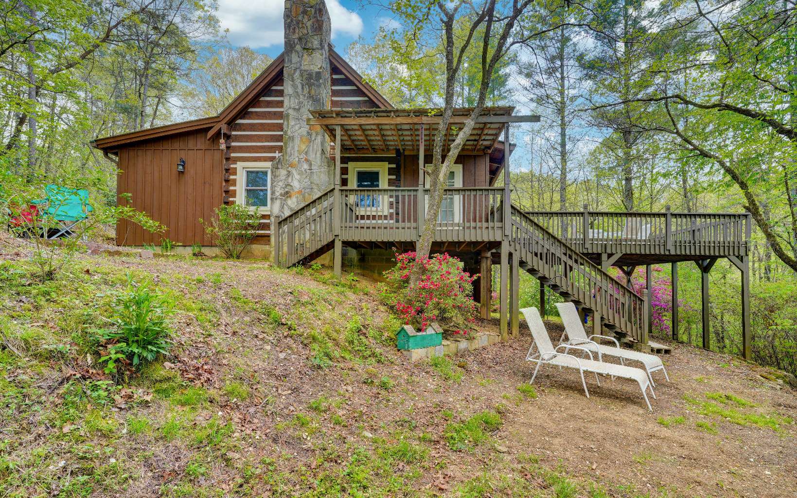 78 Twin Ridge Lane