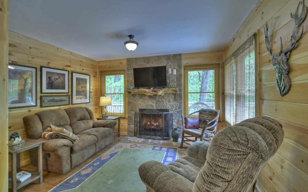 151 Oneida Circle