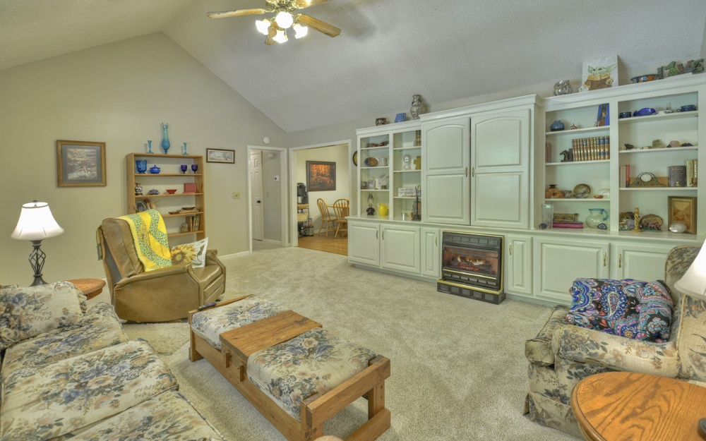 65 Ridgecrest Court