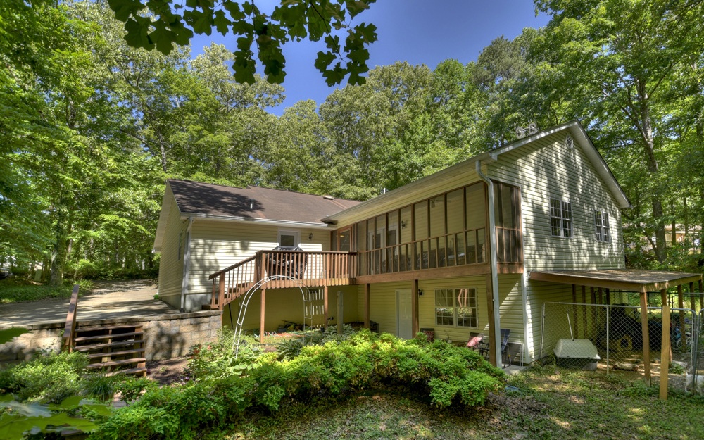65 Ridgecrest Court