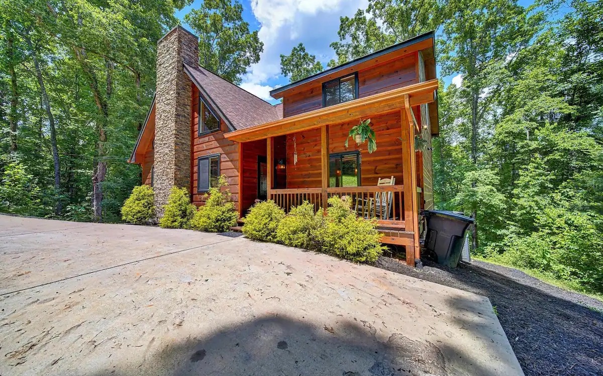 565 Catawba Circle