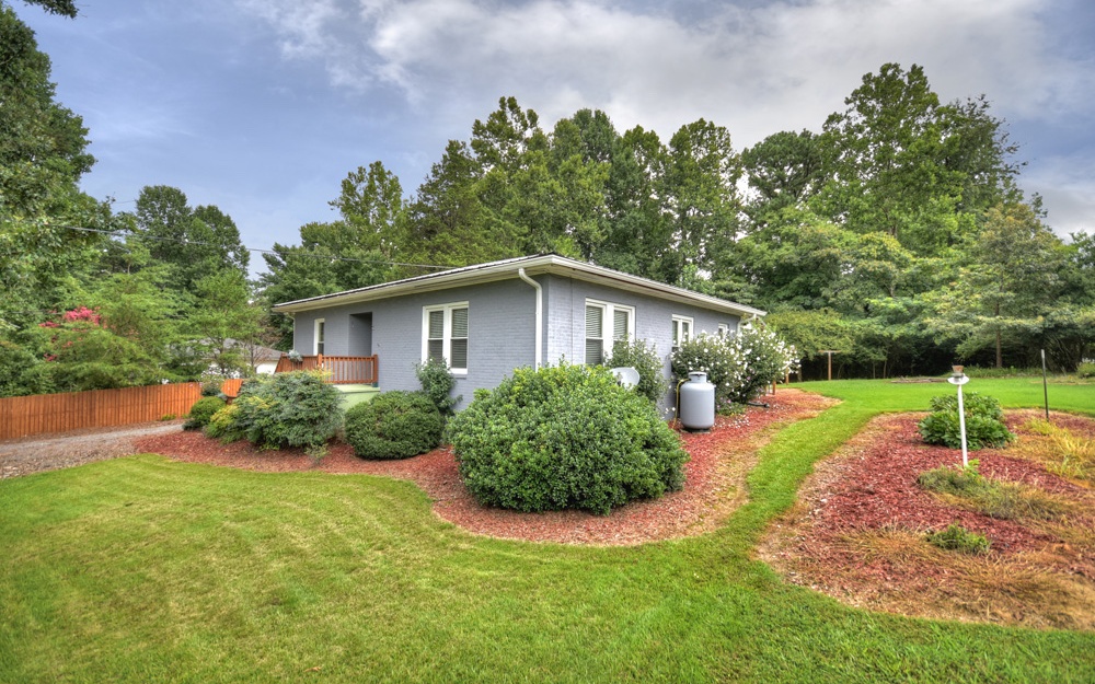 66 Westview Drive