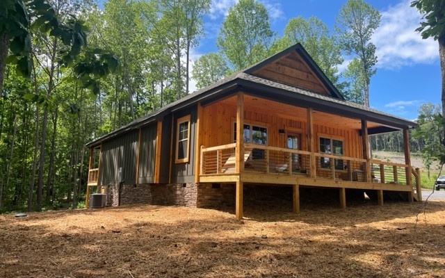 1450 Twisted Oak Road