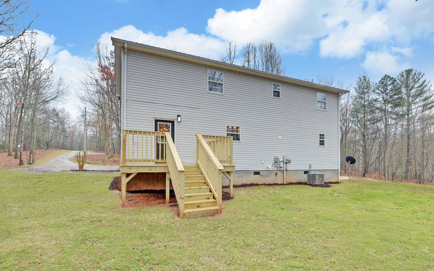 140 Sierra Ridge