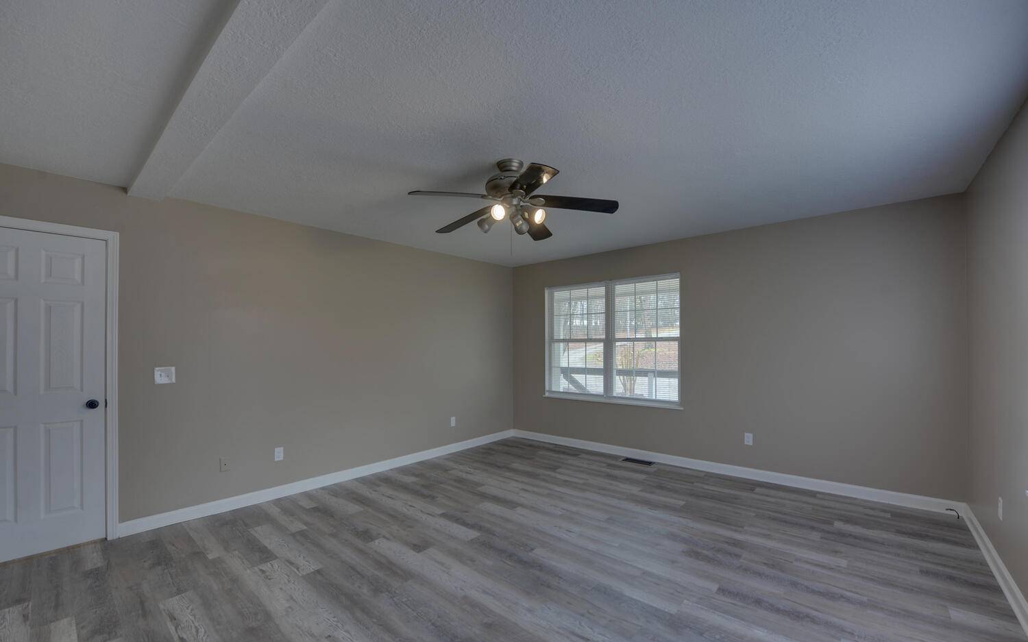 140 Sierra Ridge