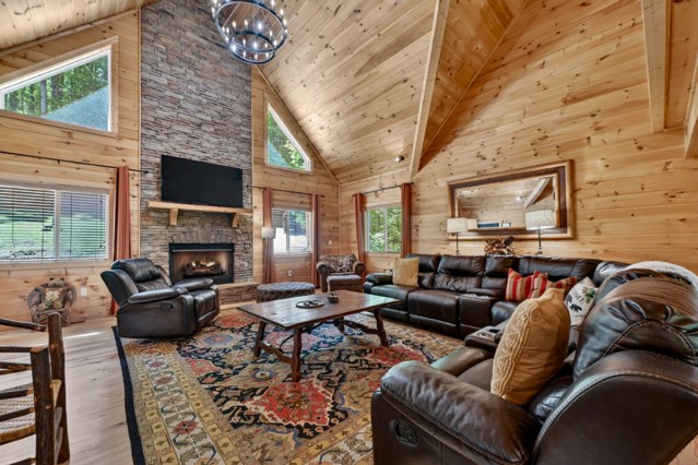 565 Catawba Circle