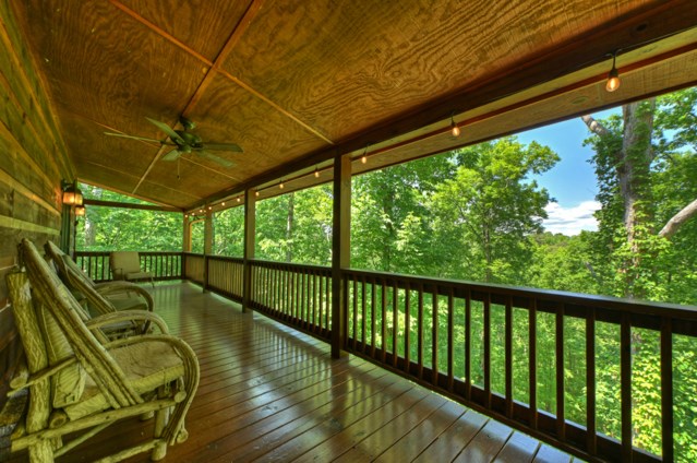 565 Catawba Circle