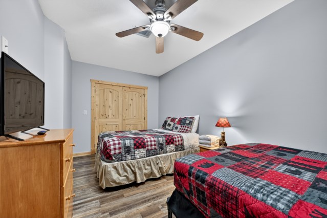 565 Catawba Circle