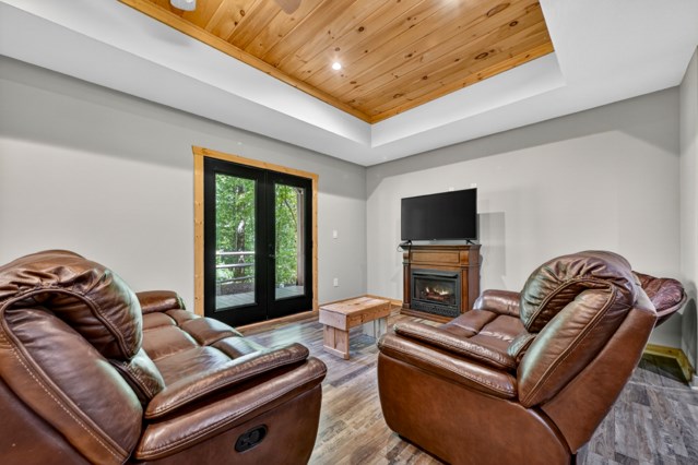 565 Catawba Circle