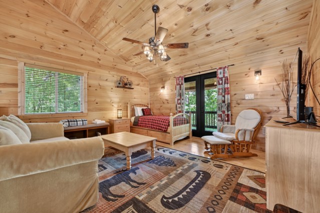 565 Catawba Circle