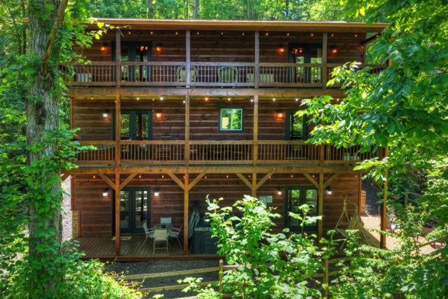 565 Catawba Circle