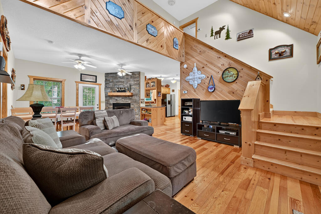 14 Orlon Drive