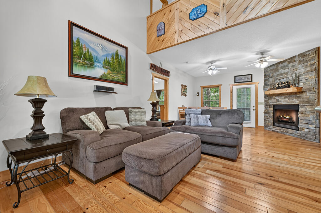14 Orlon Drive