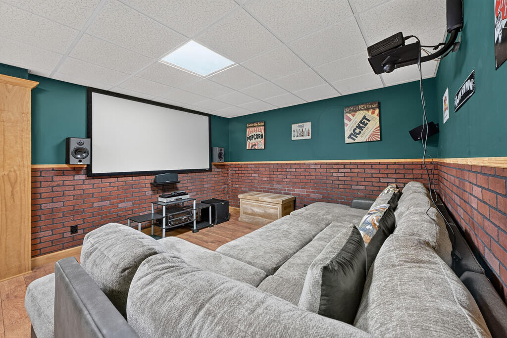 14 Orlon Drive