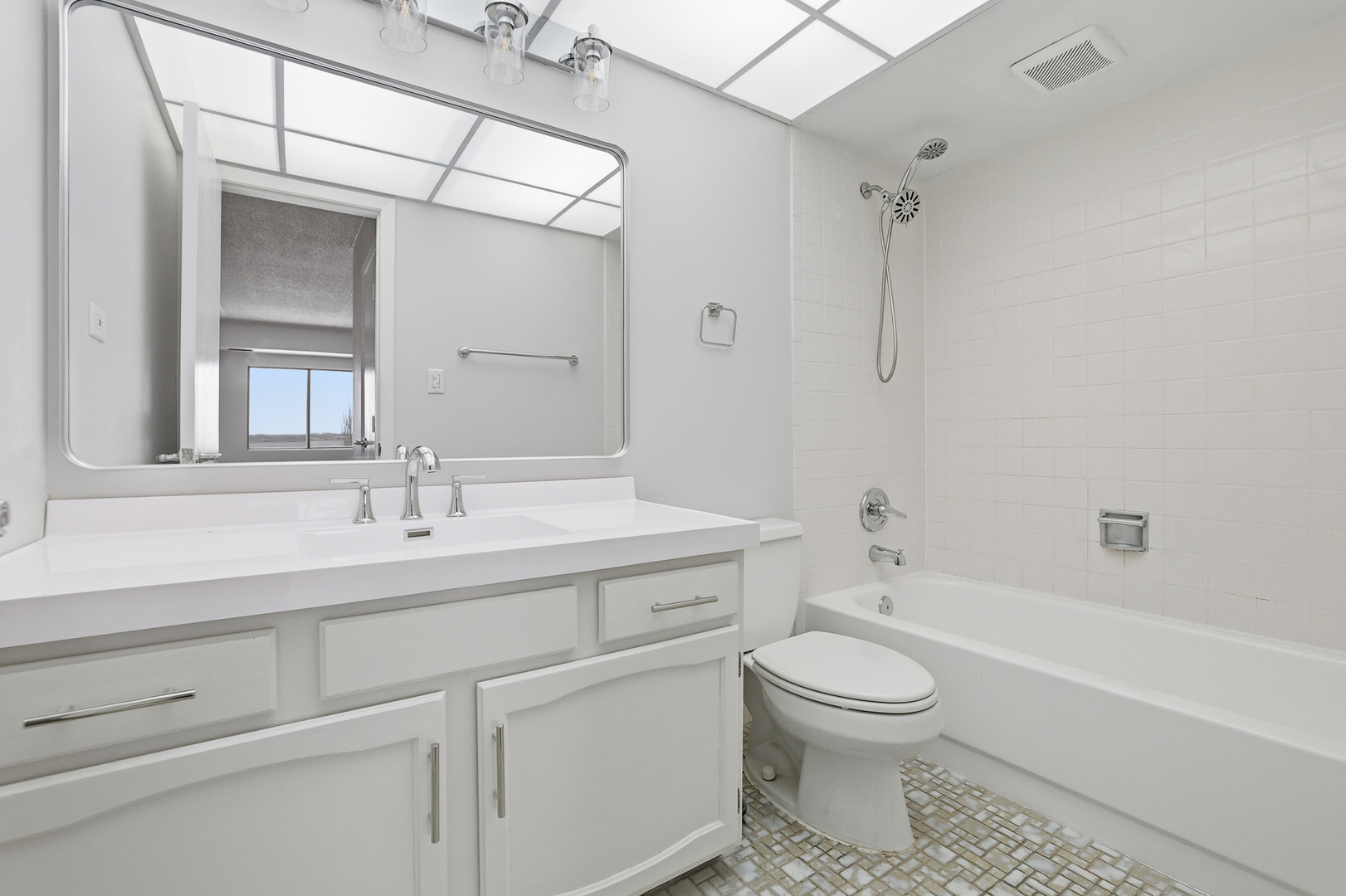 375 Plum Creek Drive Unit: 501