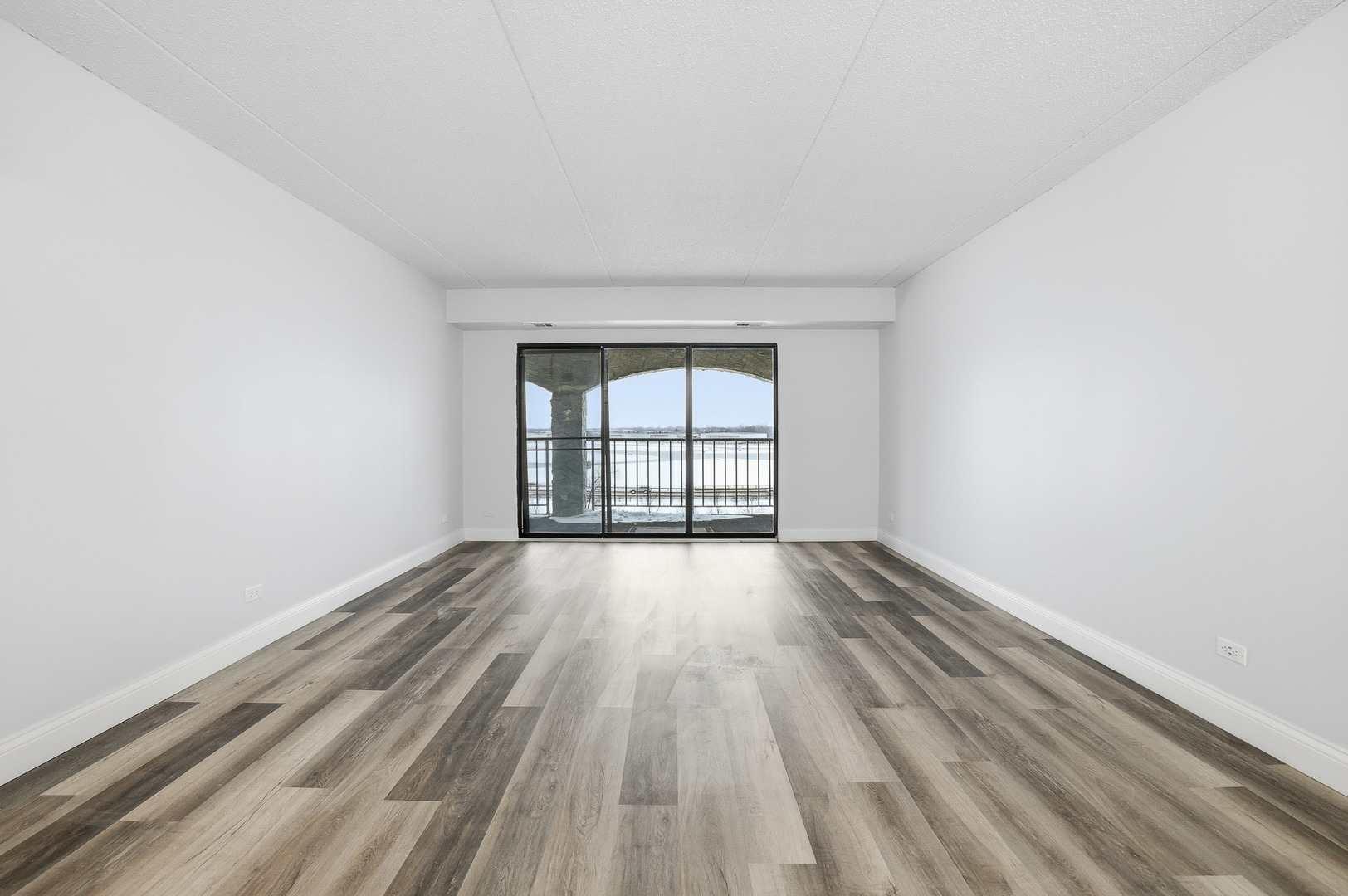 375 Plum Creek Drive Unit: 501