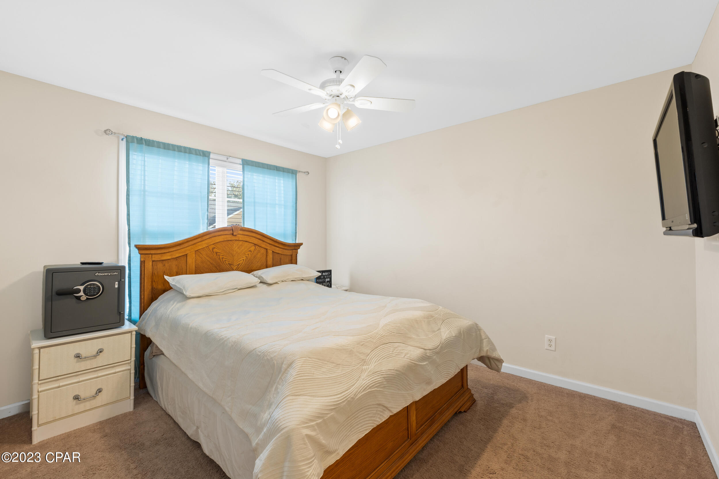 8209 Annabellas Lane