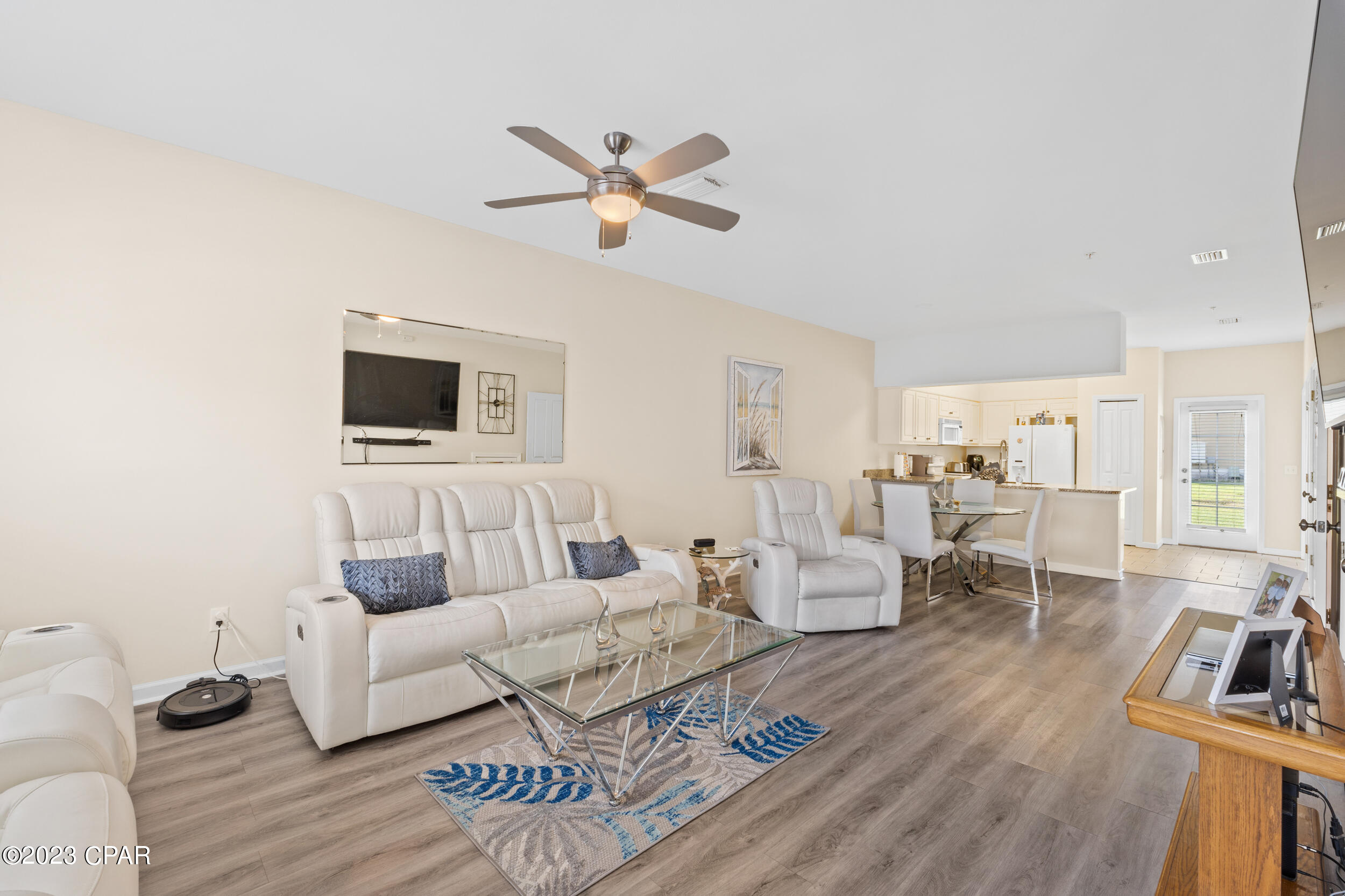 8209 Annabellas Lane