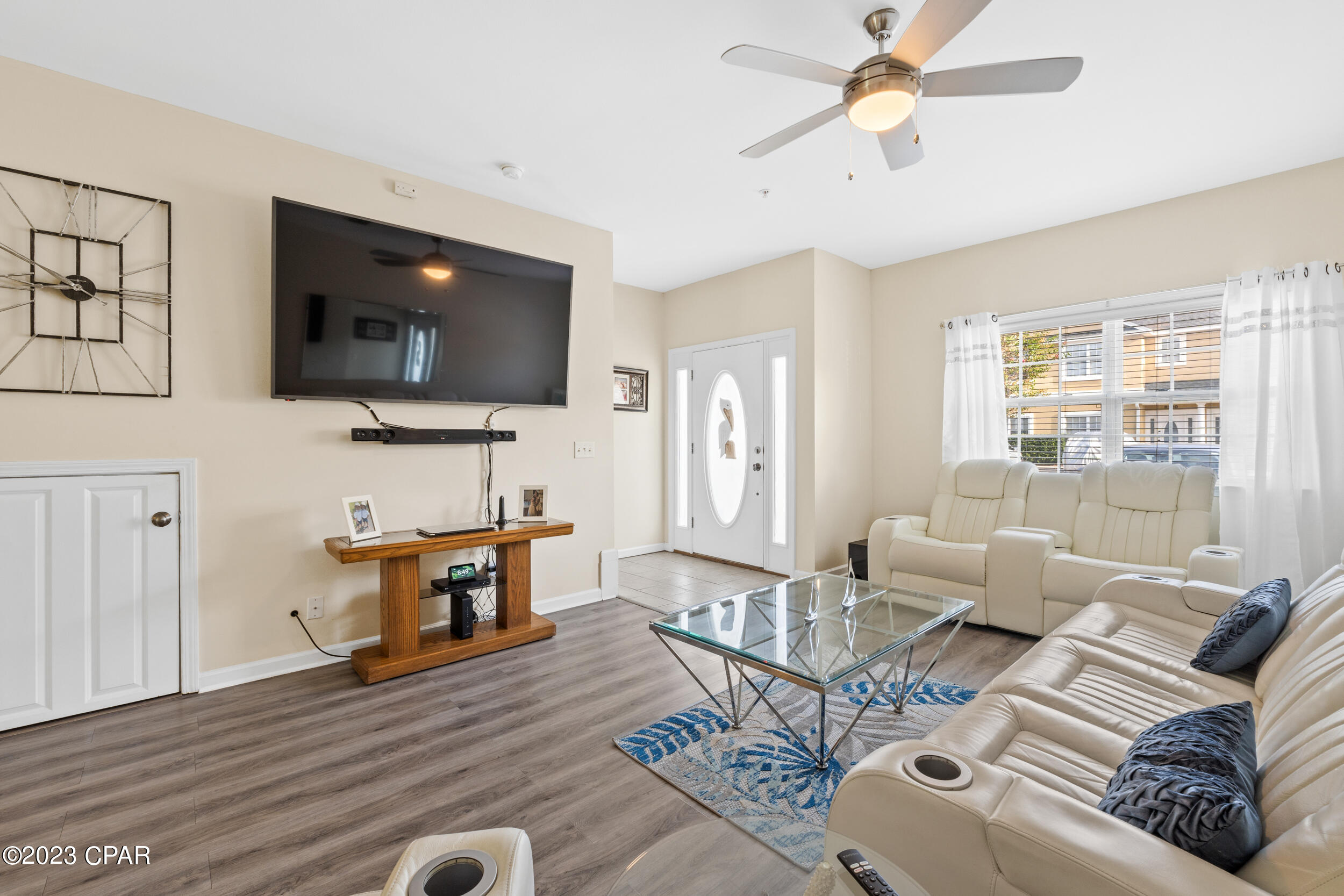 8209 Annabellas Lane
