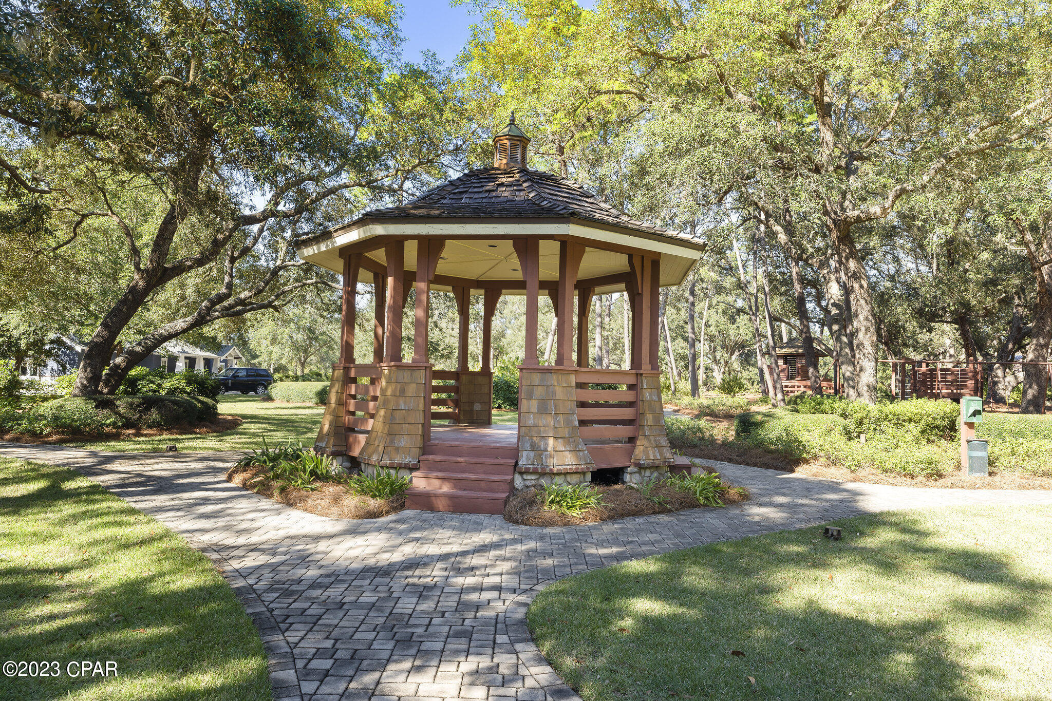 1615 Dayflower Drive