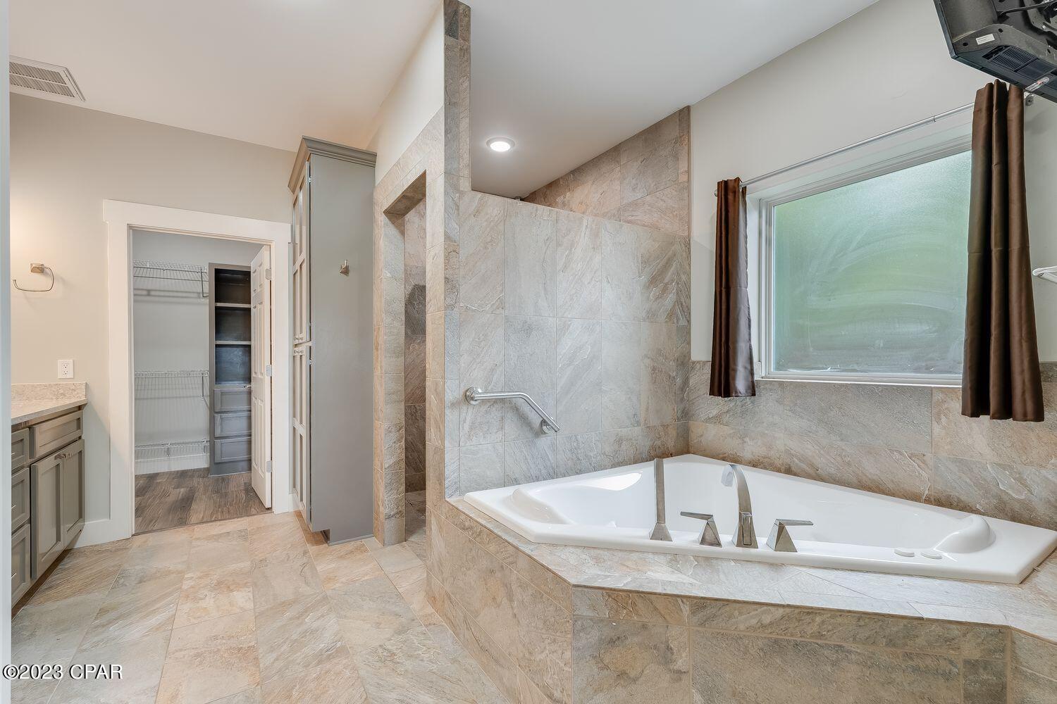 1204 Cornell Drive