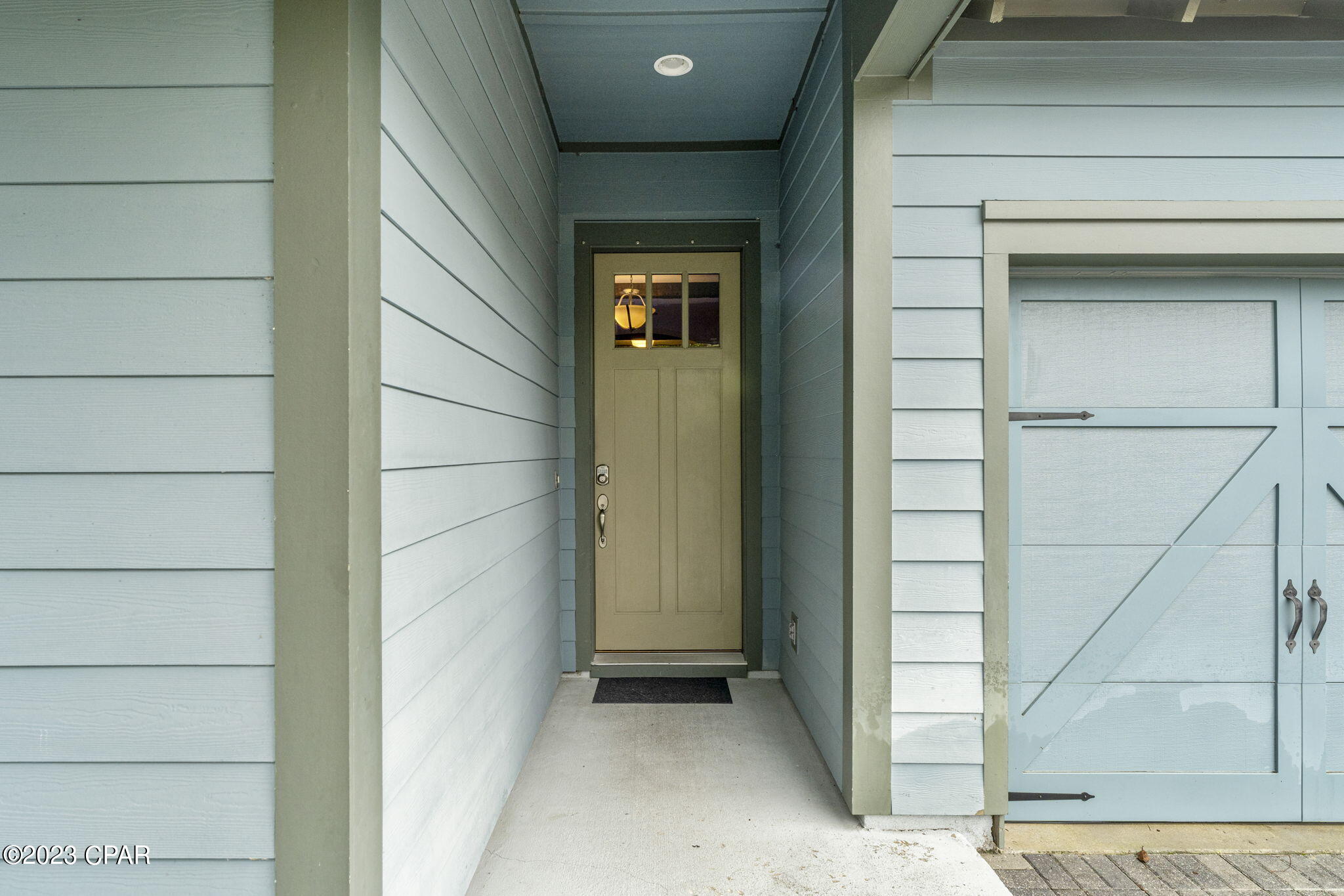 1704 Skimmer Court