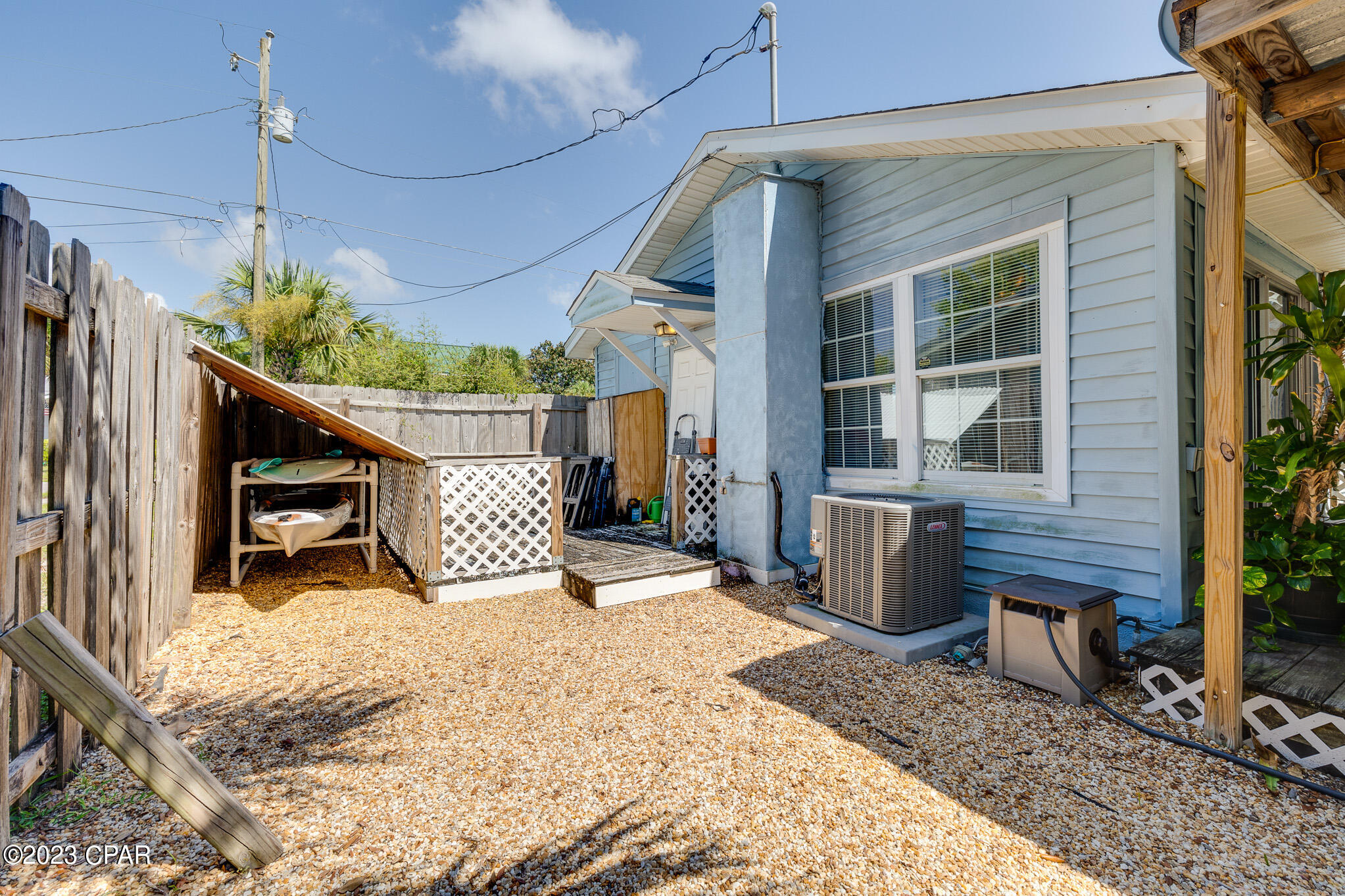 504 Wisteria Street