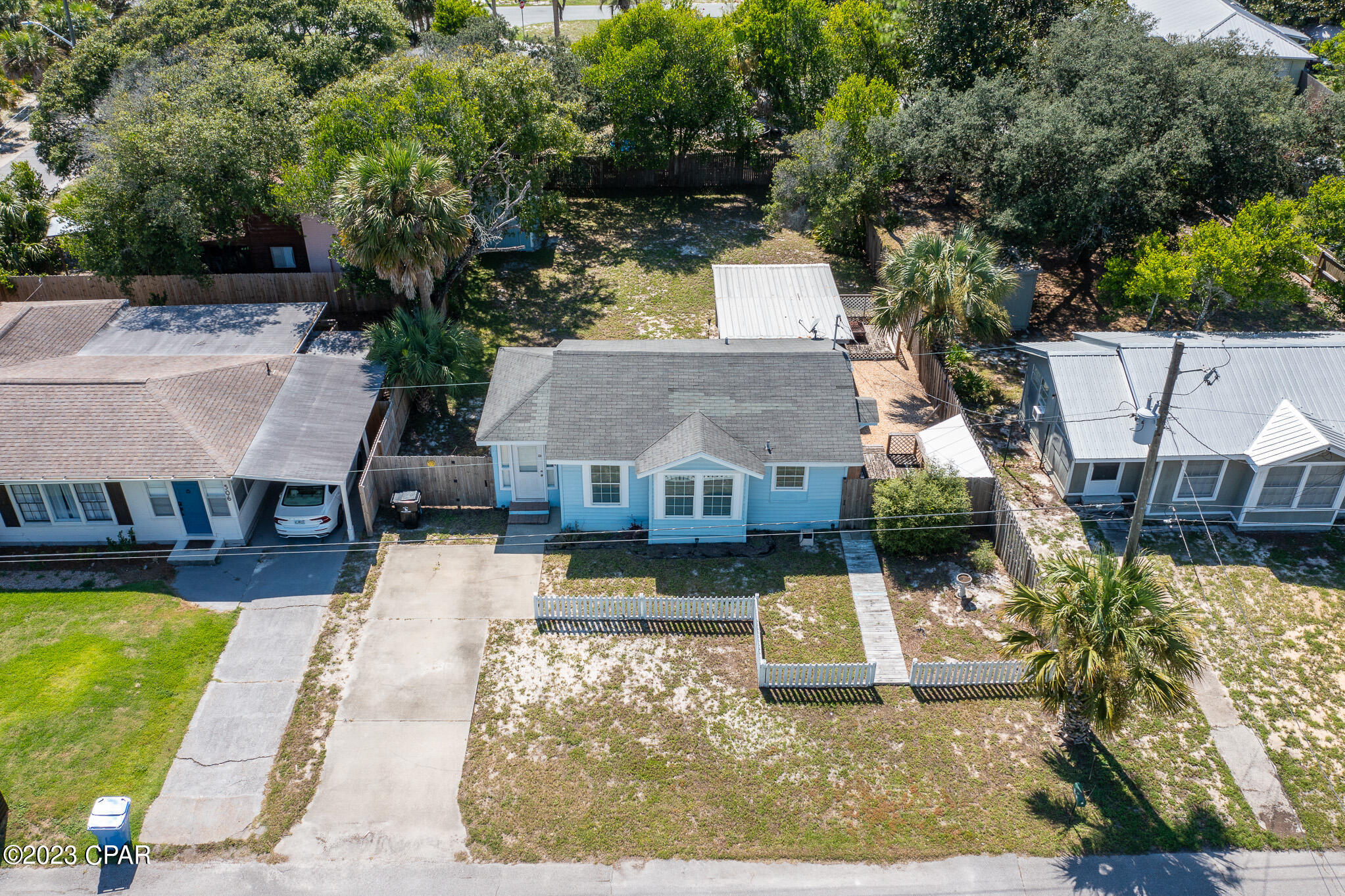 504 Wisteria Street