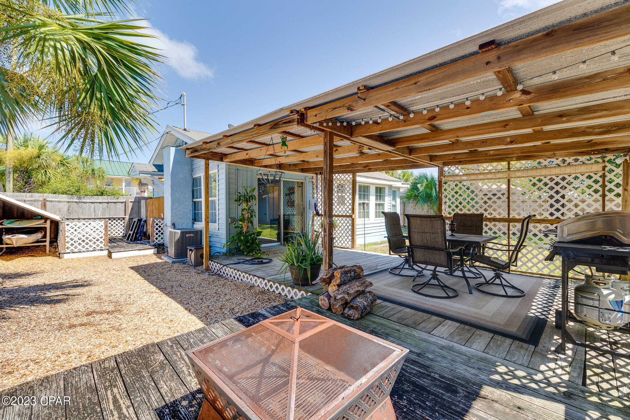 504 Wisteria Street