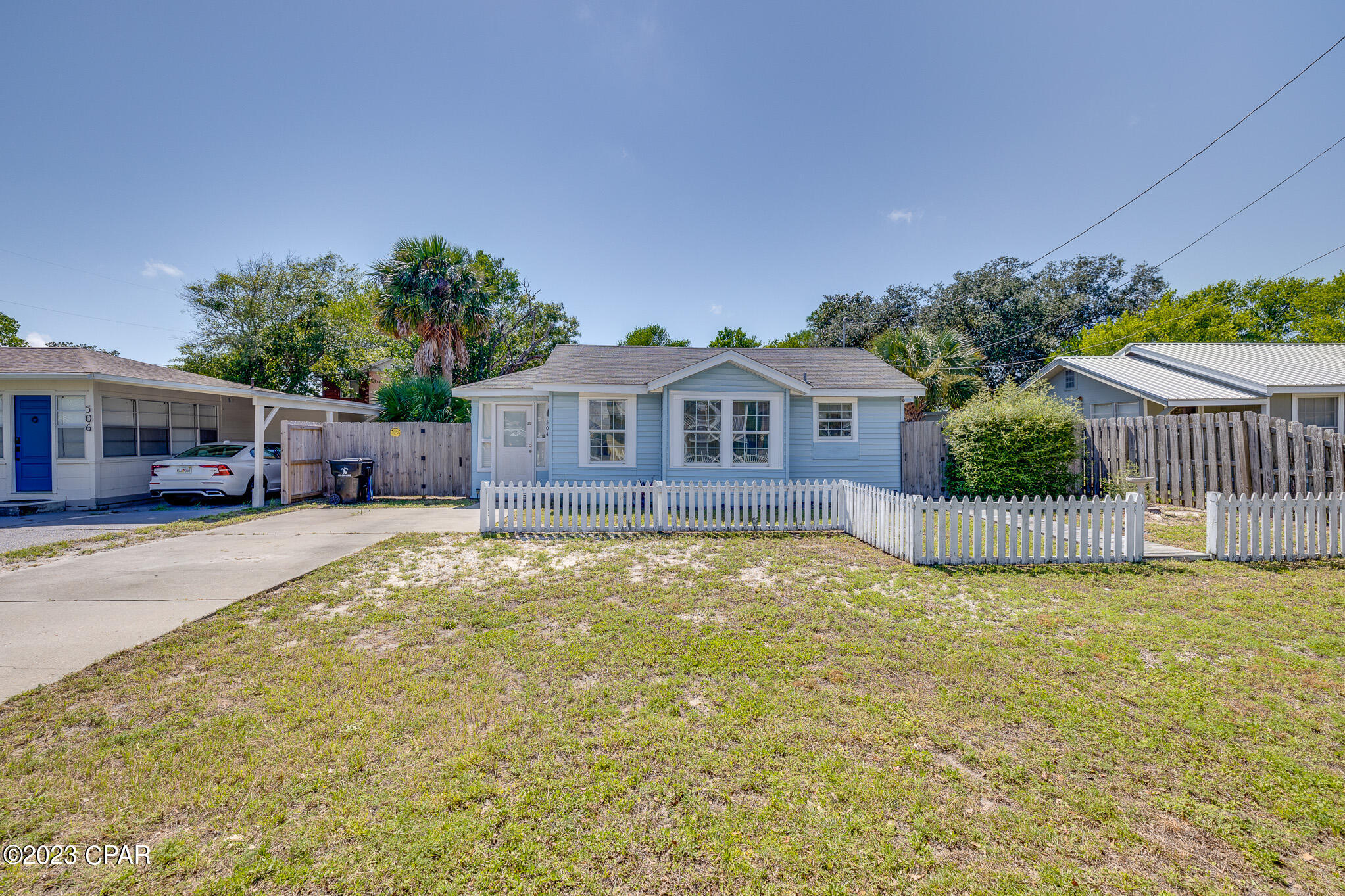 504 Wisteria Street
