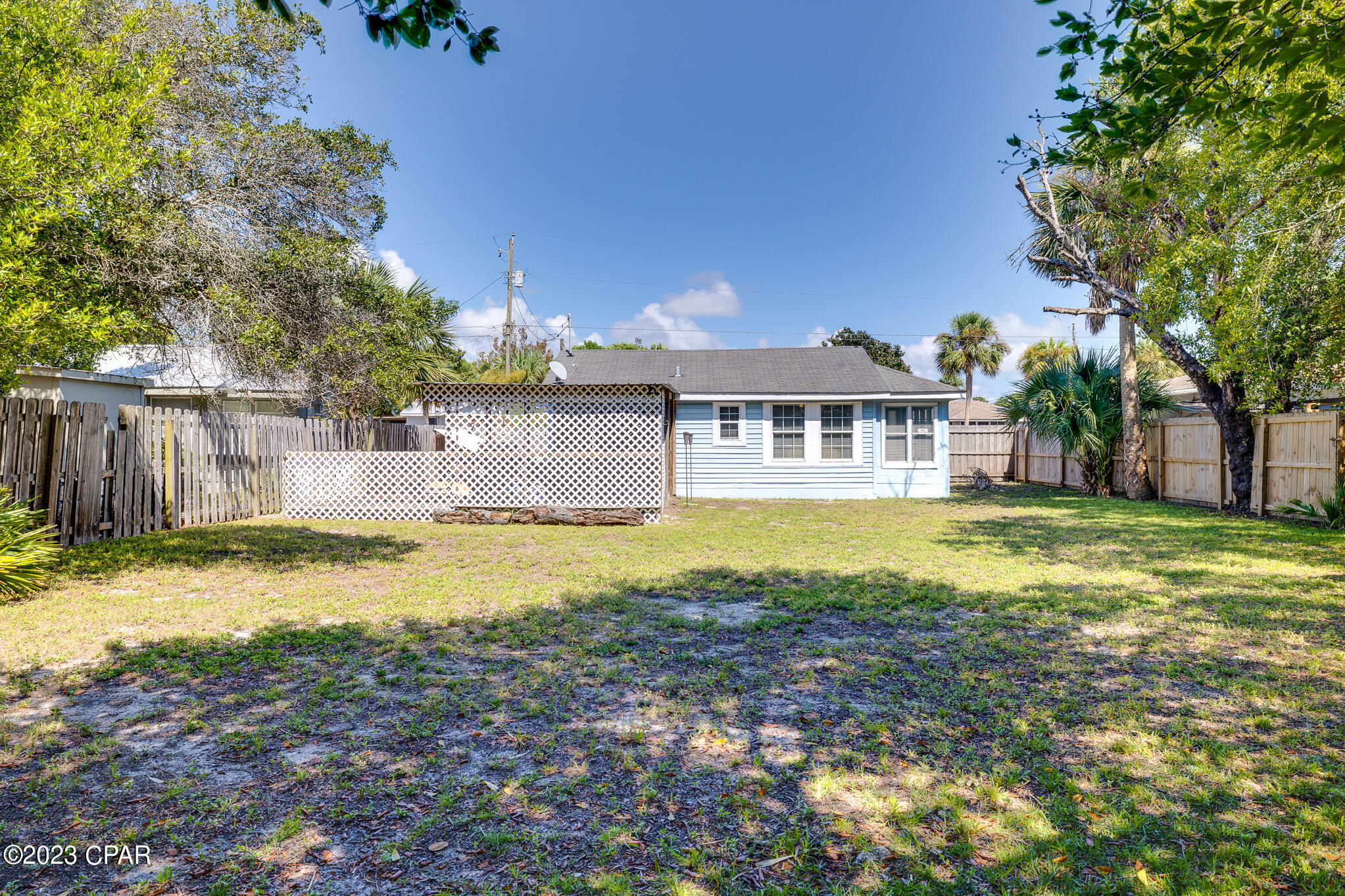 504 Wisteria Street