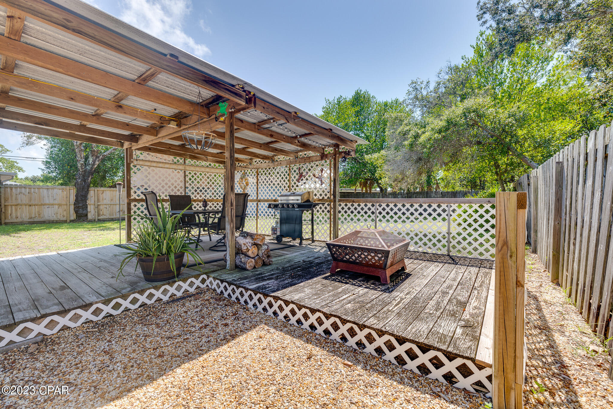 504 Wisteria Street