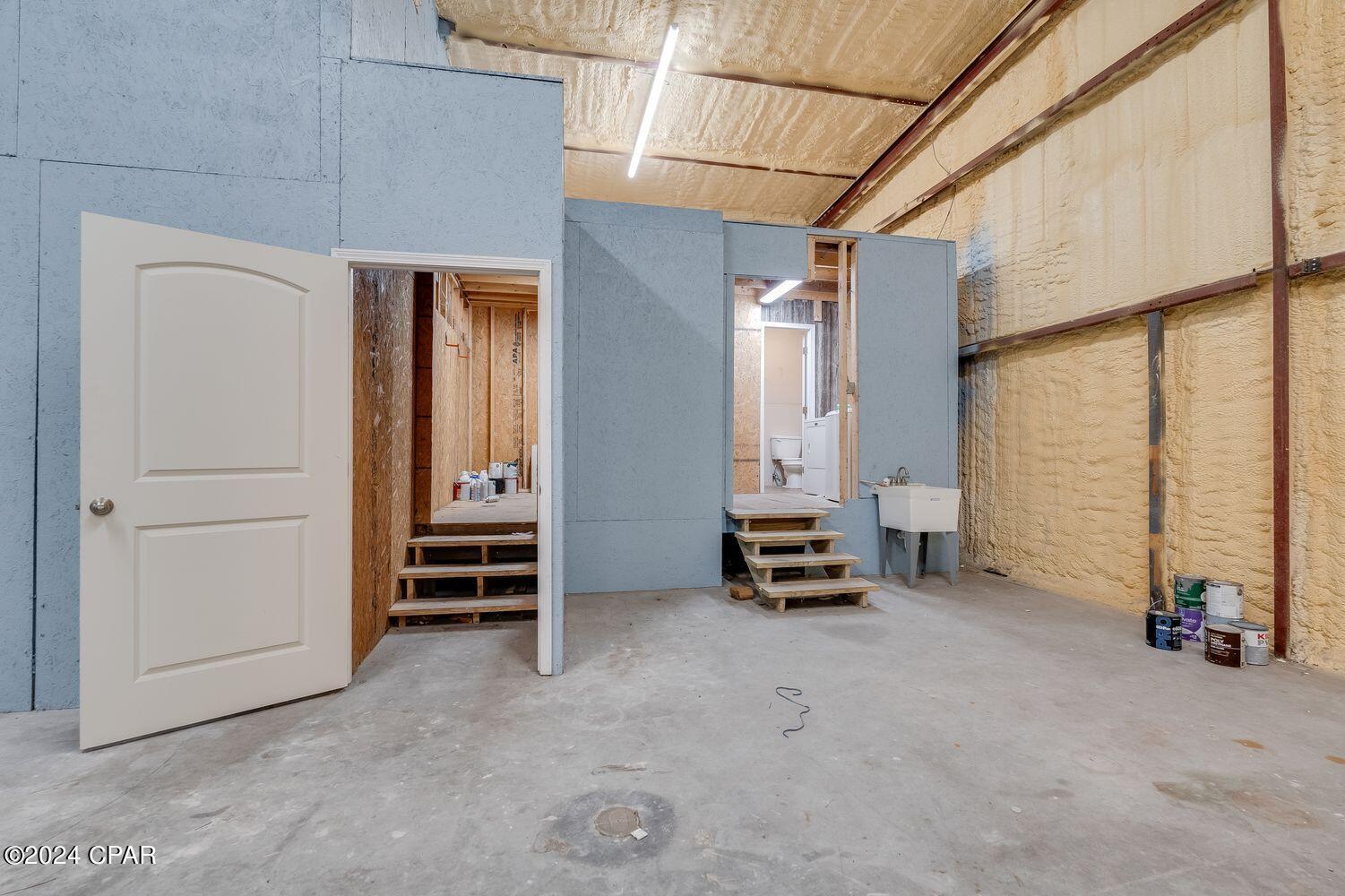 2733 Orlando Road