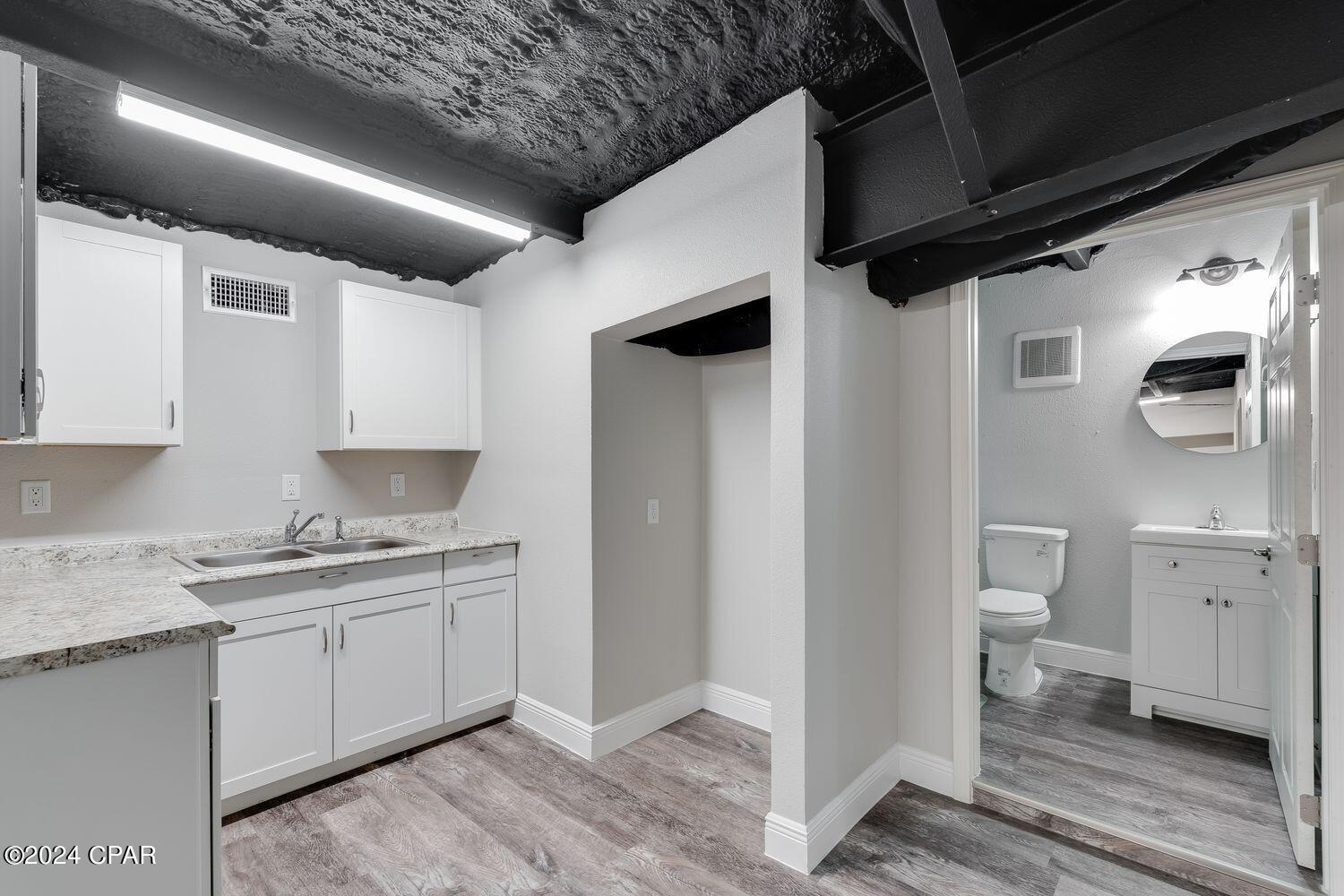 2733 Orlando Road