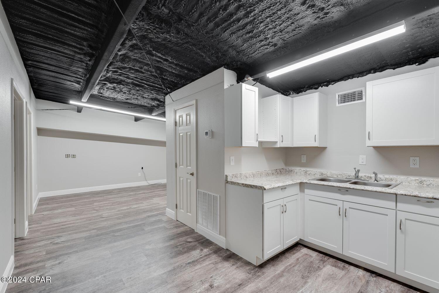 2733 Orlando Road