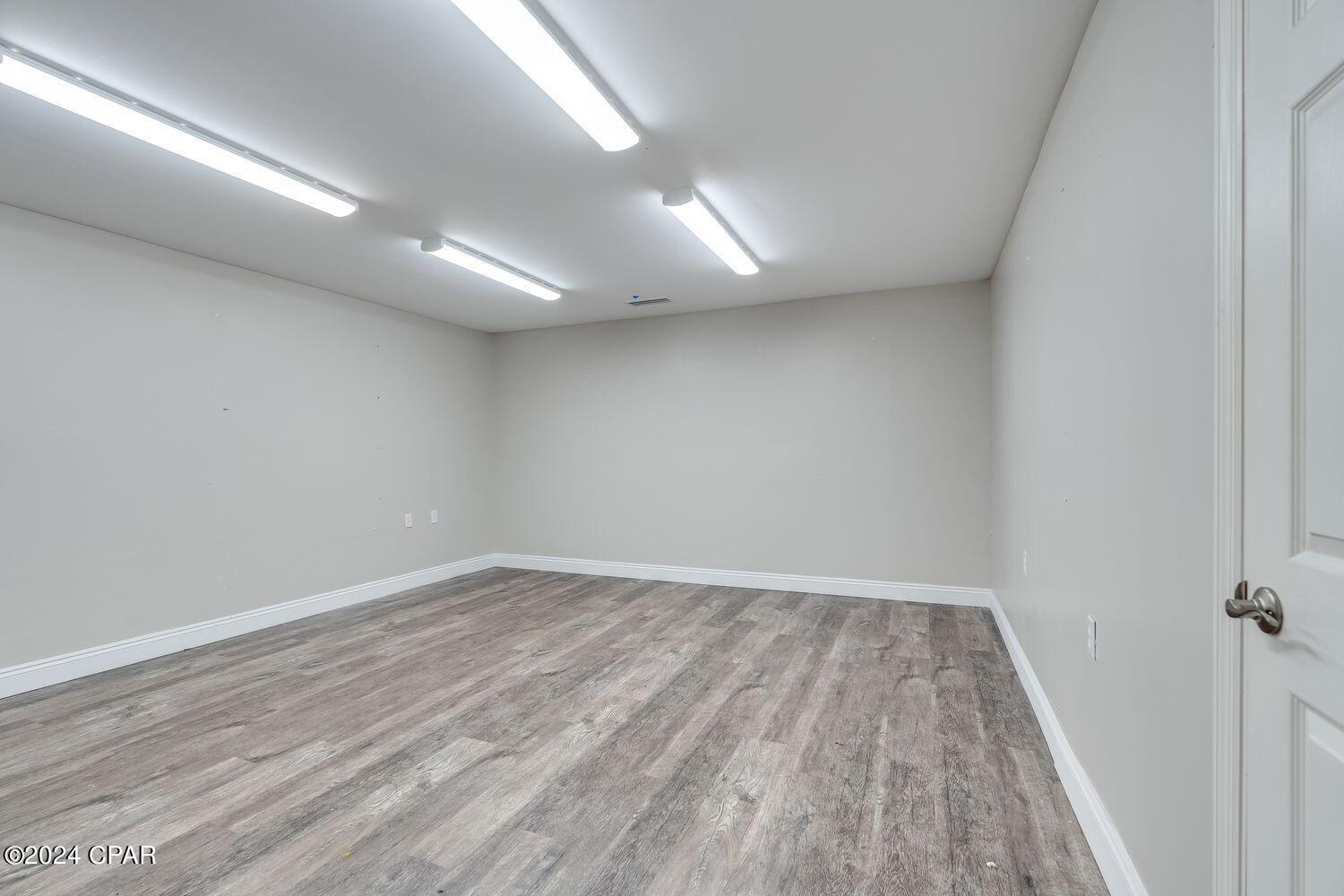 2733 Orlando Road