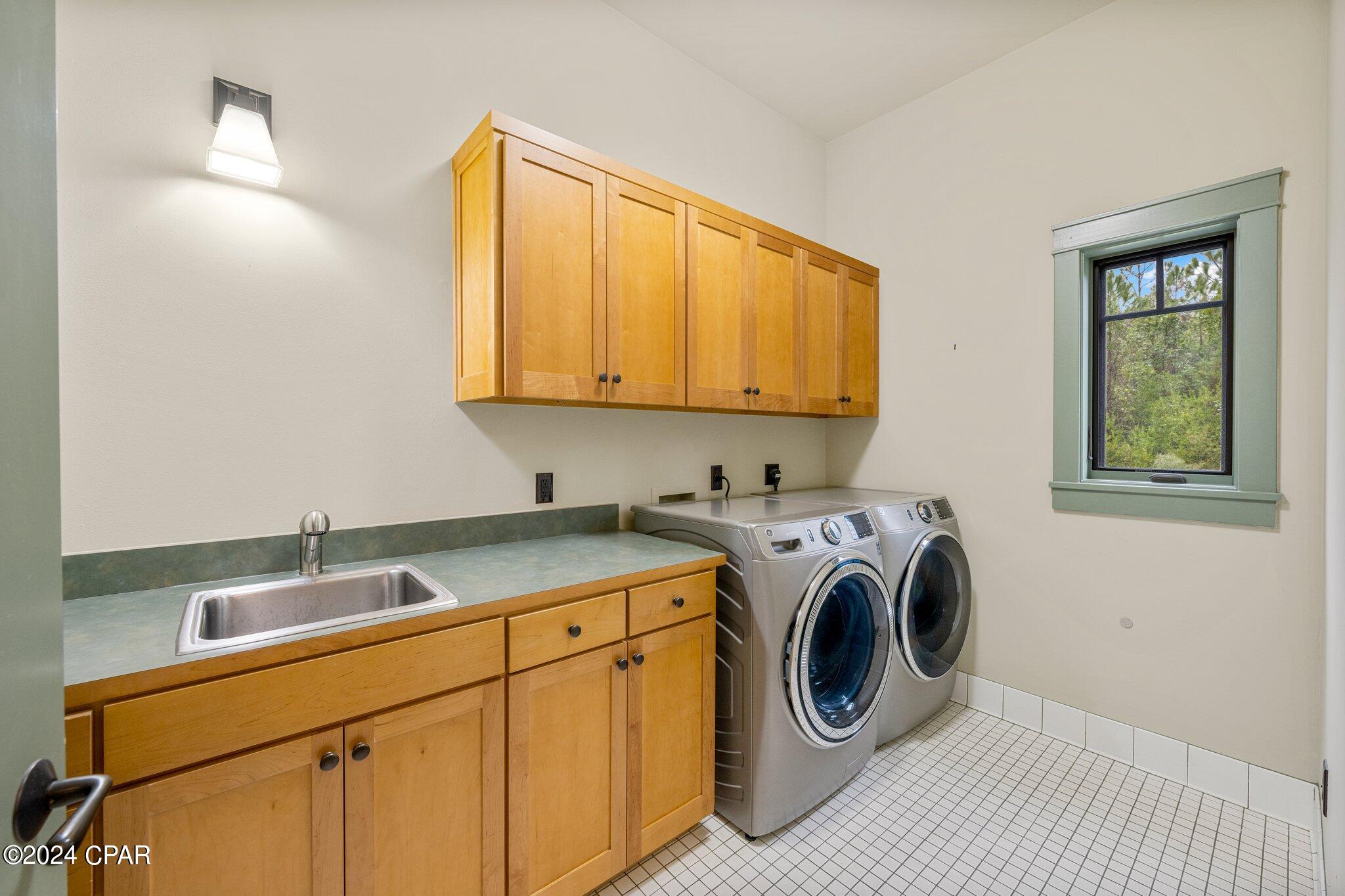 1313 Salamander Trail