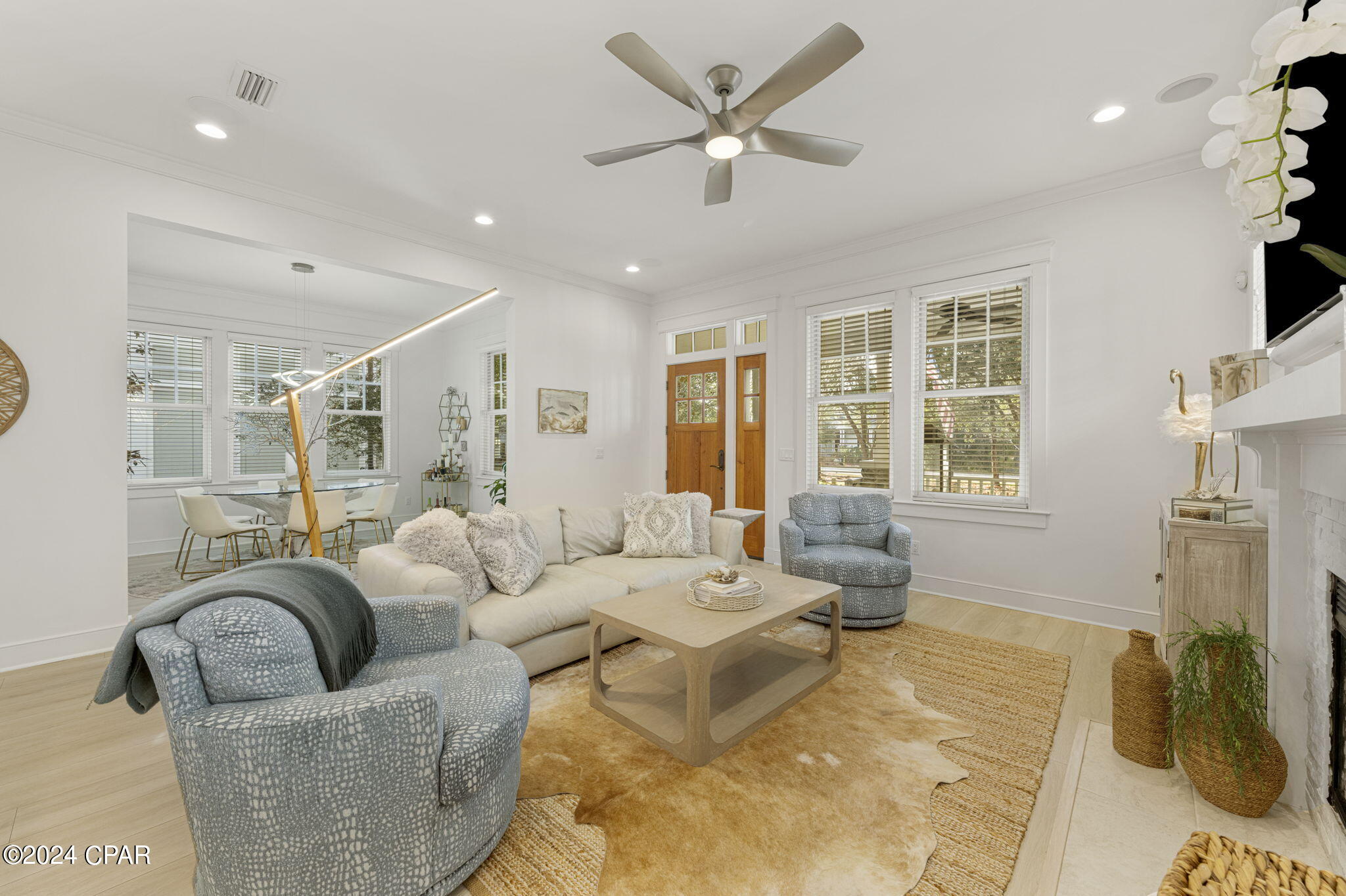 1224 W Lakewalk Circle