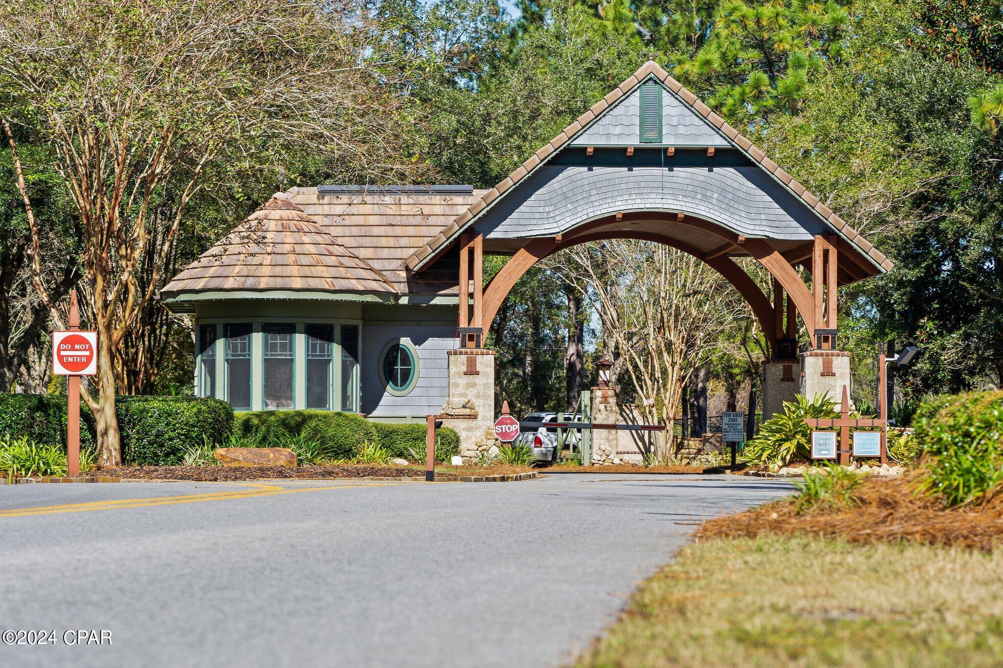 1224 W Lakewalk Circle