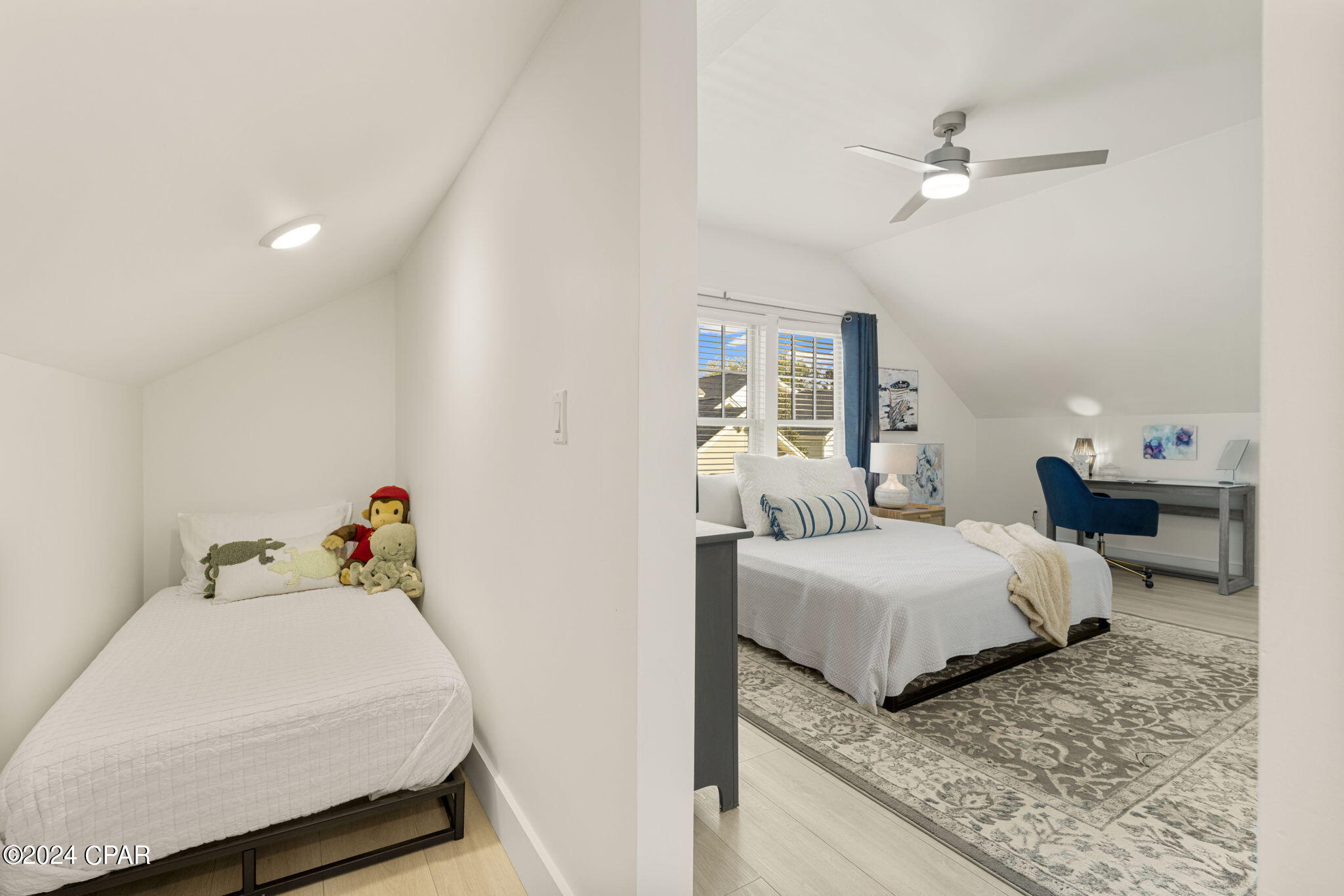 1224 W Lakewalk Circle