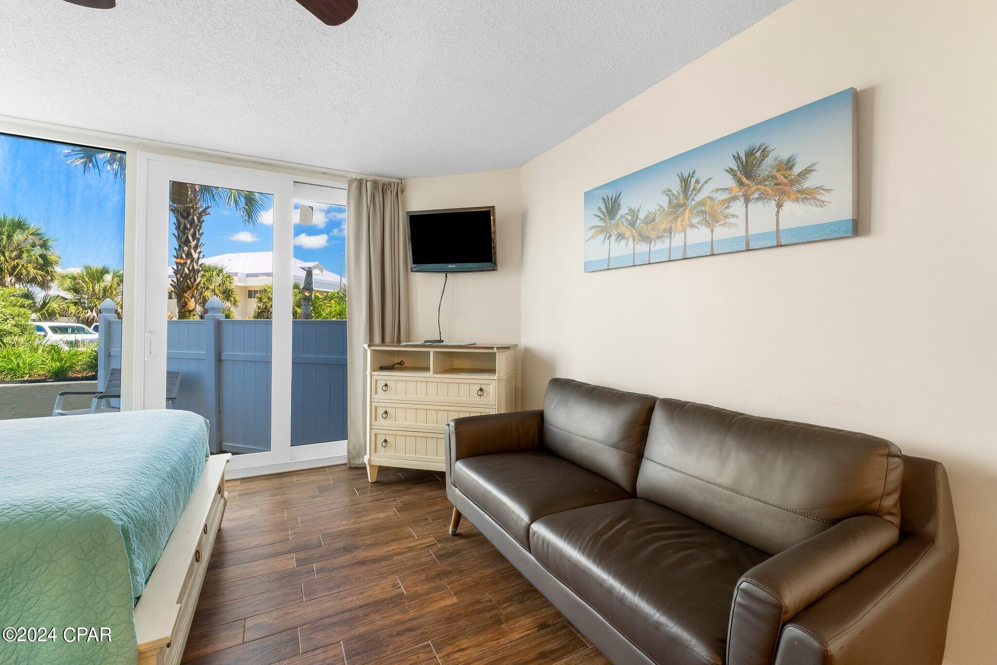 8817 Thomas Drive A110